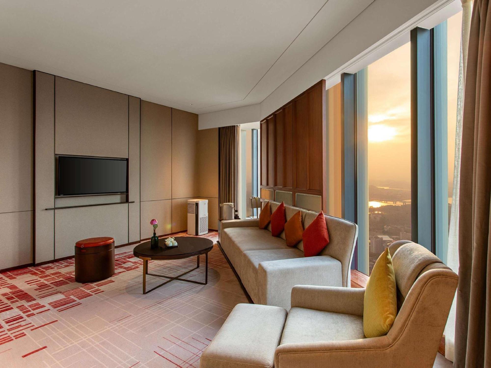 Pullman Huizhou Kaisa Hotel Exterior photo